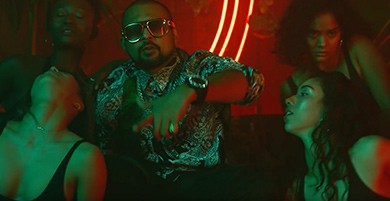 Sean Paul & David Guetta feat. Becky G - Mad Love